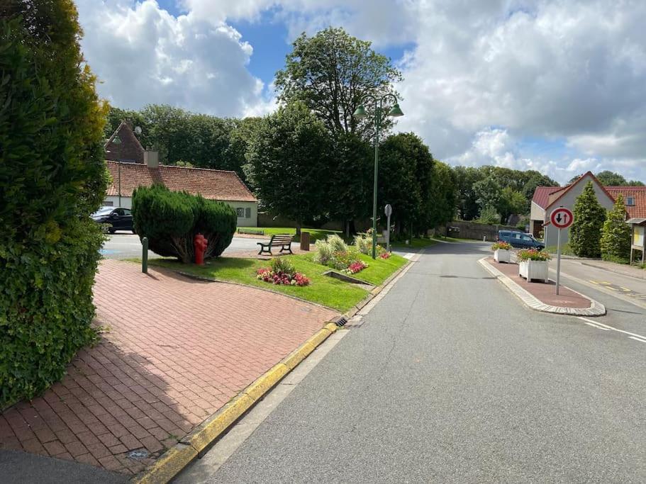 Maison De Village Avec Jardin 15Mn Des Plages, Wifi, 2 Chambres, Jardin Hesdin-lʼAbbé エクステリア 写真