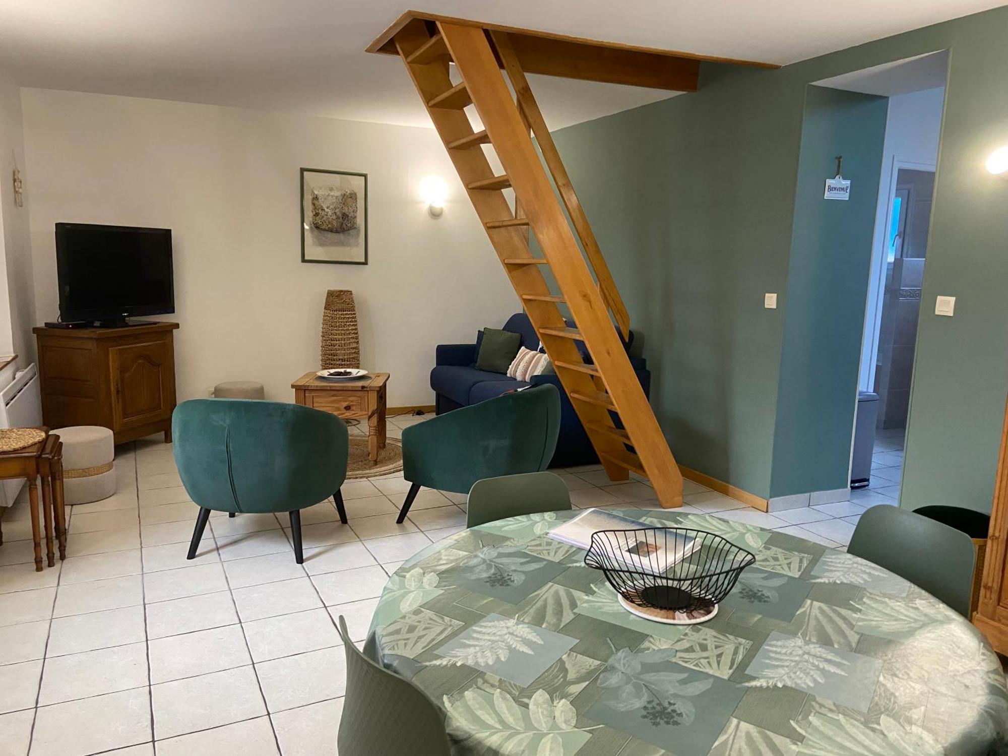 Maison De Village Avec Jardin 15Mn Des Plages, Wifi, 2 Chambres, Jardin Hesdin-lʼAbbé エクステリア 写真